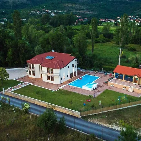 Villa Perinusa *